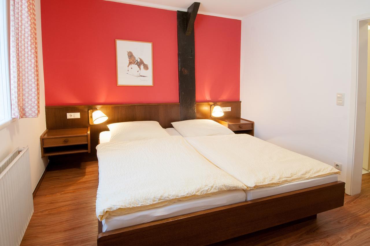 Hotel Glockenhof Studtmann à Amelinghausen Extérieur photo