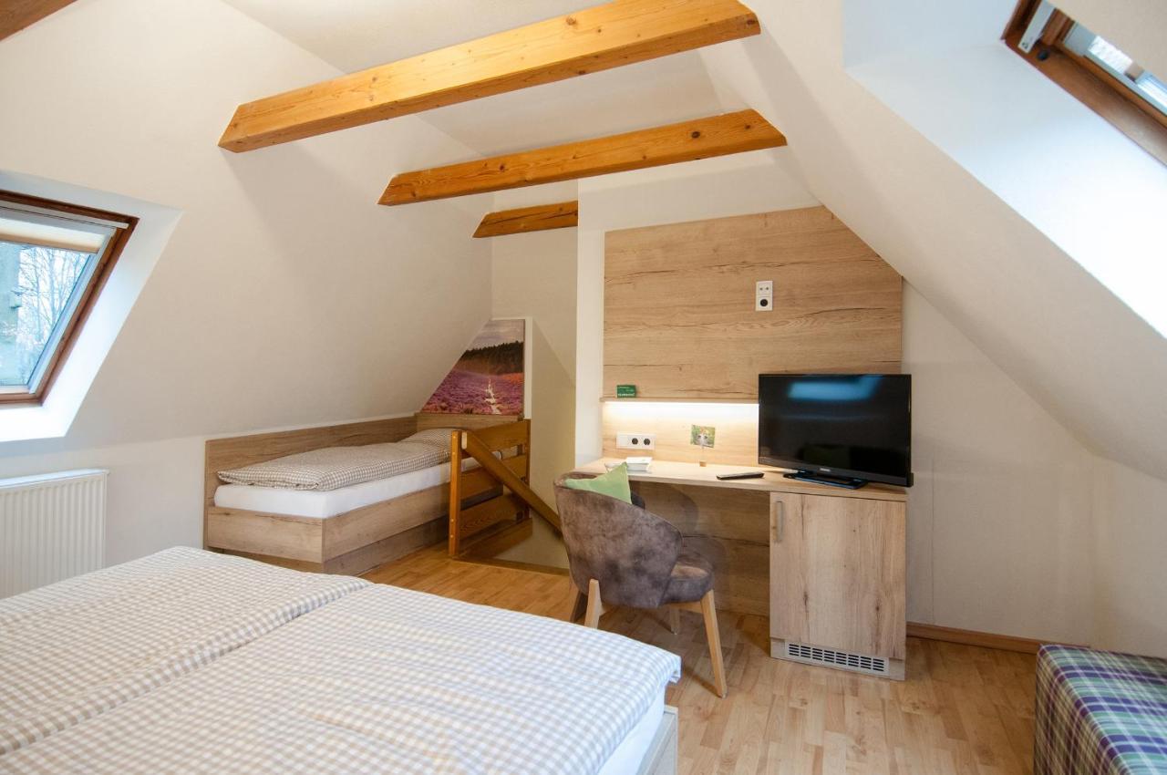 Hotel Glockenhof Studtmann à Amelinghausen Extérieur photo